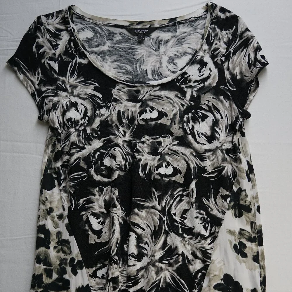 Women's Blouse T-Shirt, Vera Wang, Simply Vera, Black and White, Size Small - Picture 1 of 7